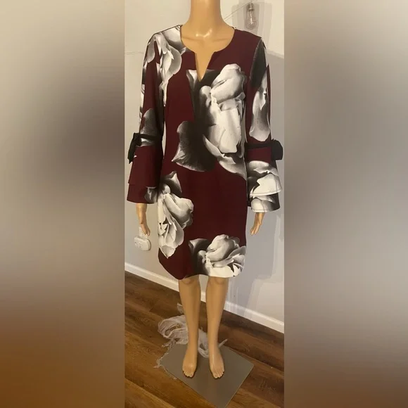 Robbie Bee | Dresses | Floral Dress Long Sleeve | Poshmark